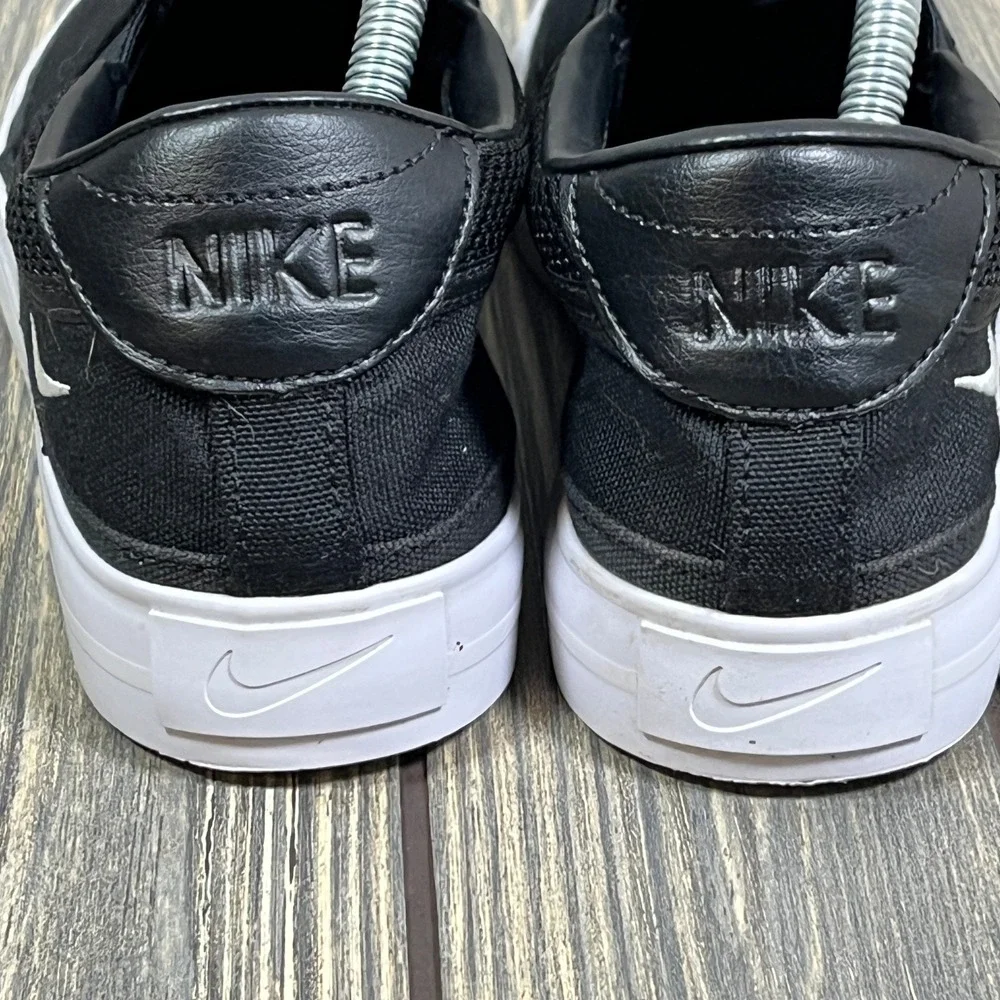 Nike Court Legacy Slip On Shoes Women 7.5 Black Canvas Sneakers CW6540-002 Skate
